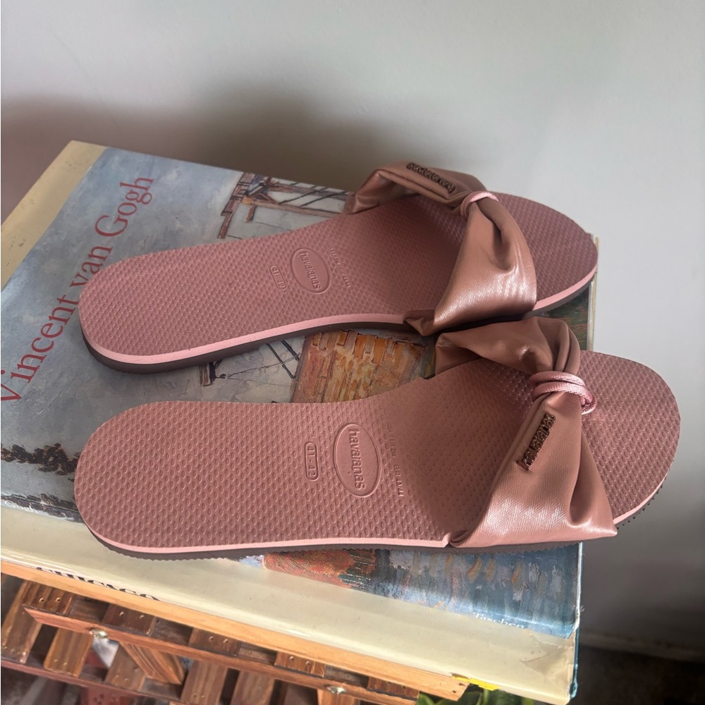 Havaianas Women's Blush St Tropez Sandals - Picture 5 of 6